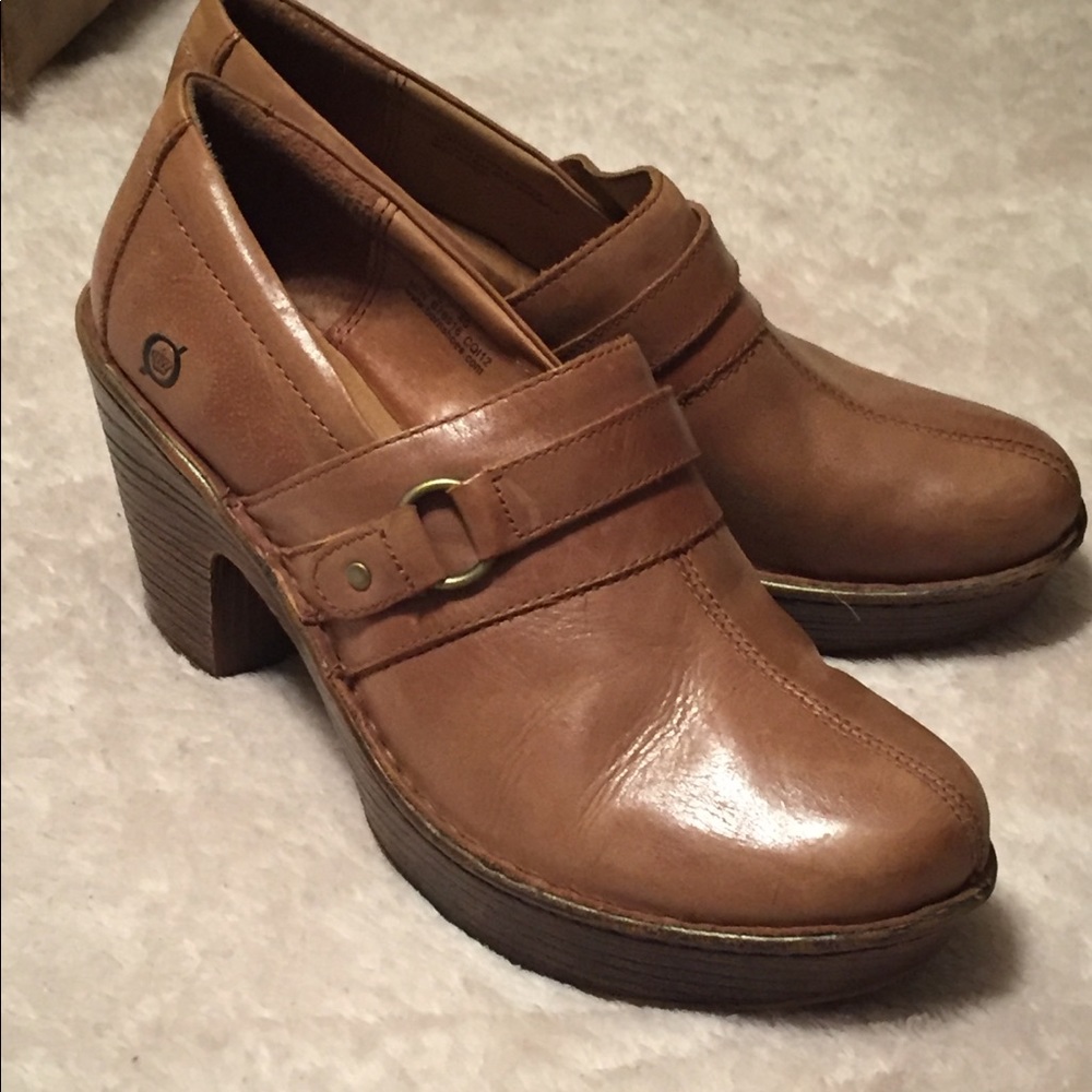 Born platform clogs